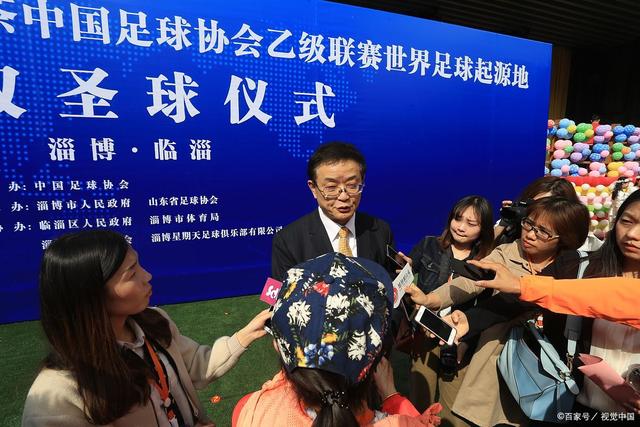 国安新引援杜齐亚克背景引人注目，曾在多特蒙德与克洛普共事